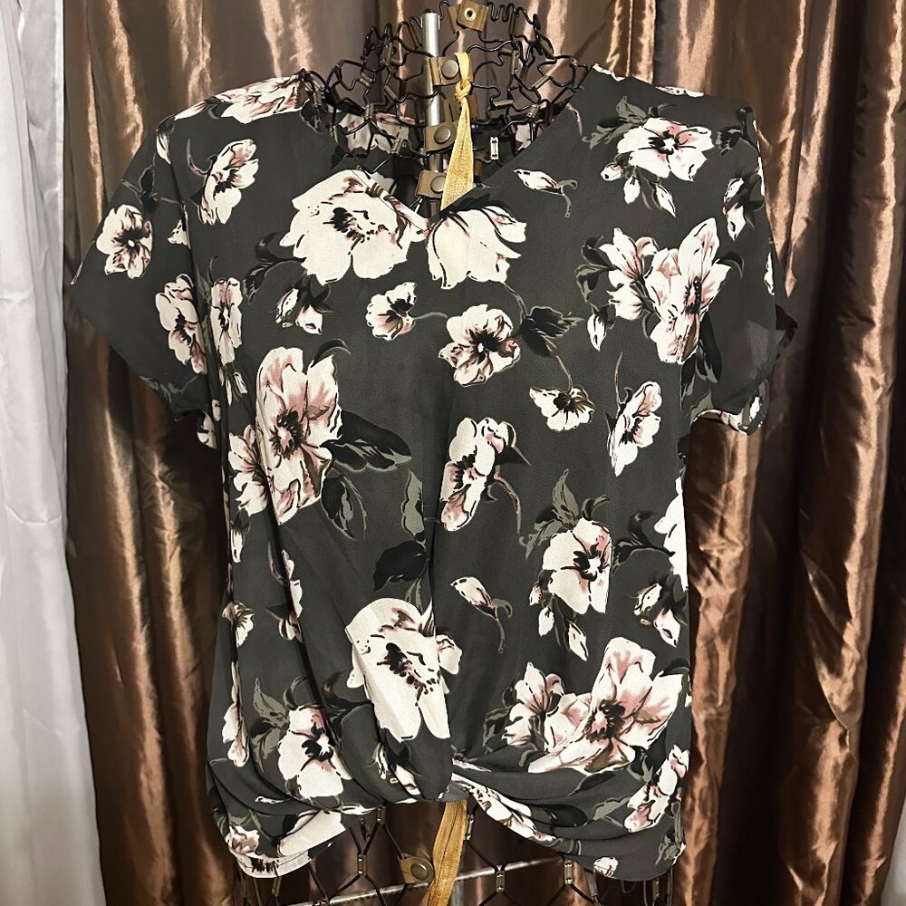 short sleeve top